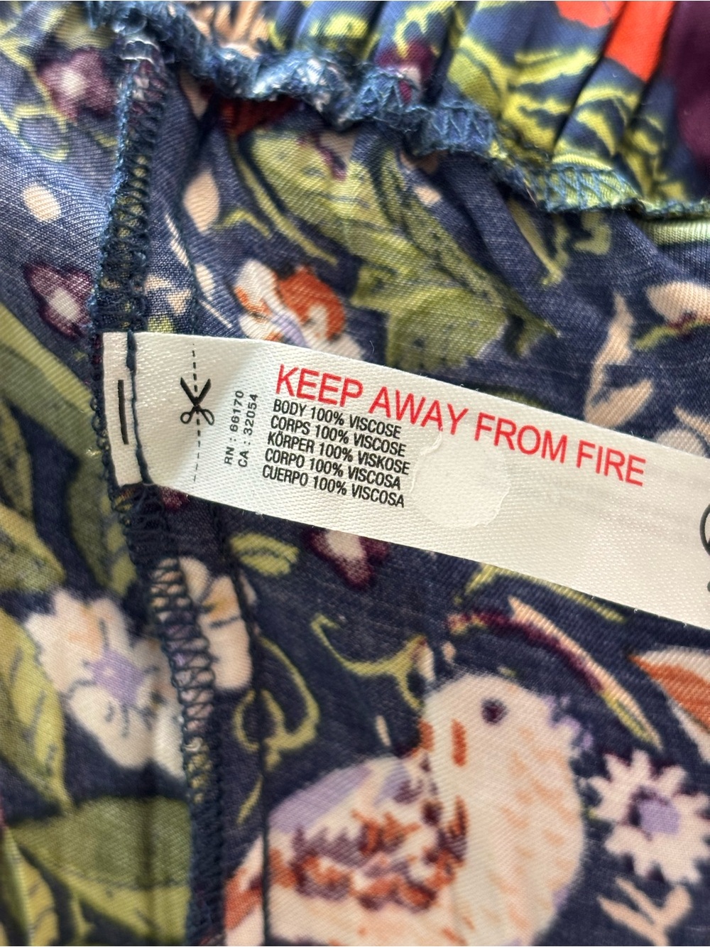 Anthropologie The LyreBird Silky Balloon Pants Floral Print size M - Picture 6 of 6